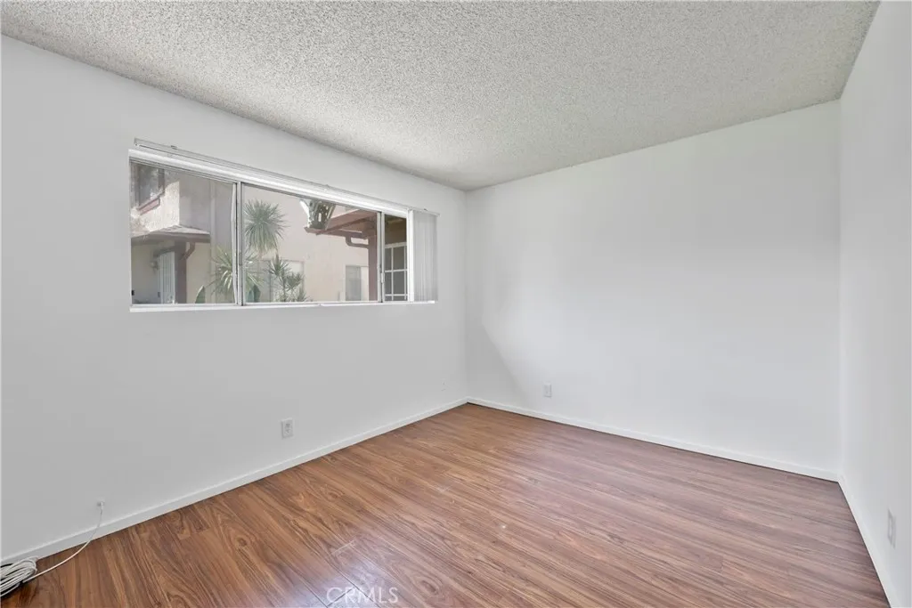 1123 W Sierra Madre Avenue #1