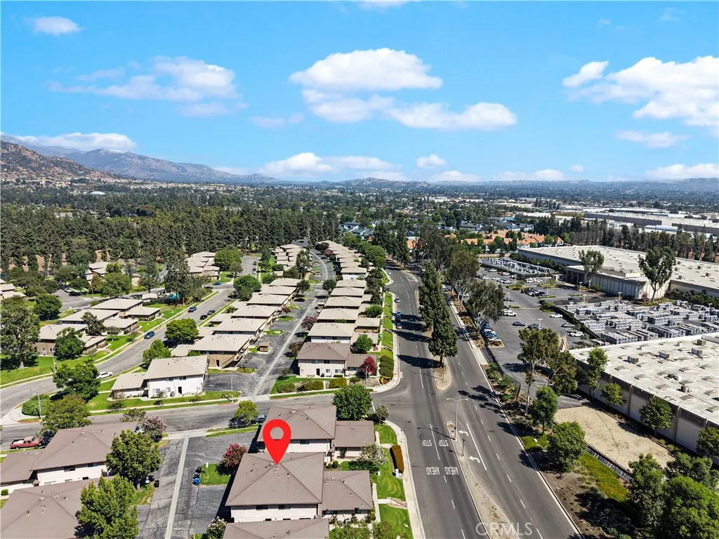 1123 W Sierra Madre Avenue #1