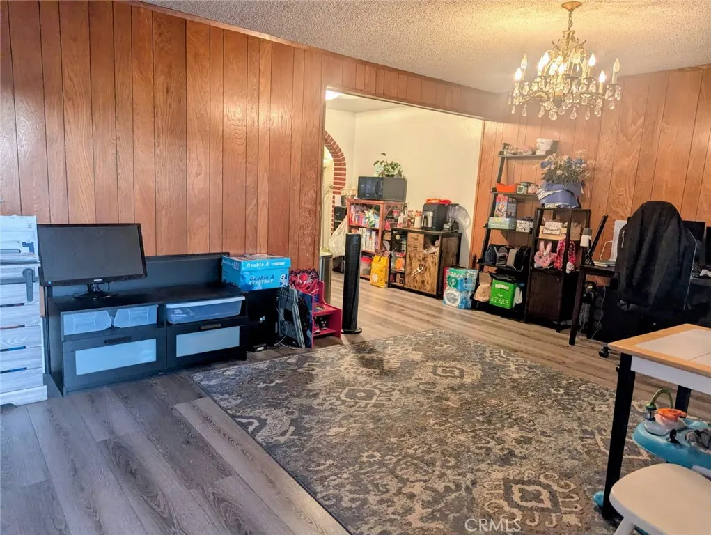 1110 Cabana