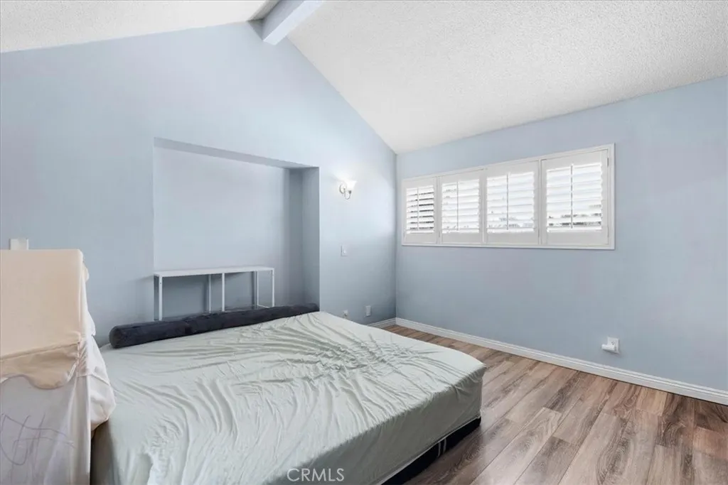 4336 Walnut #E