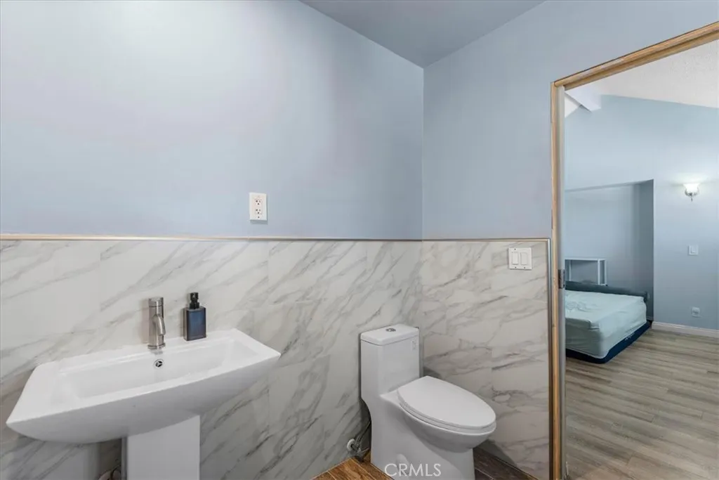 4336 Walnut #E