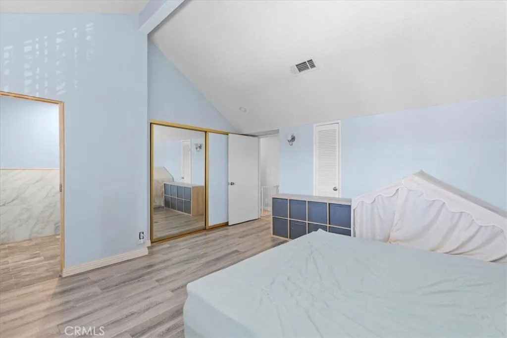 4336 Walnut #E