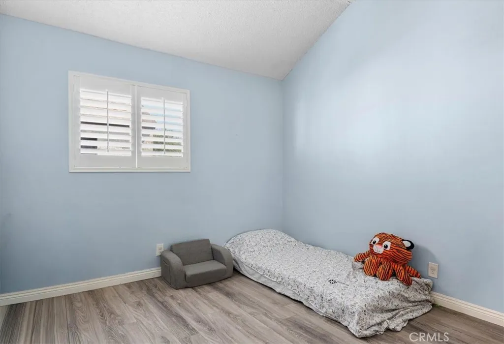 4336 Walnut #E