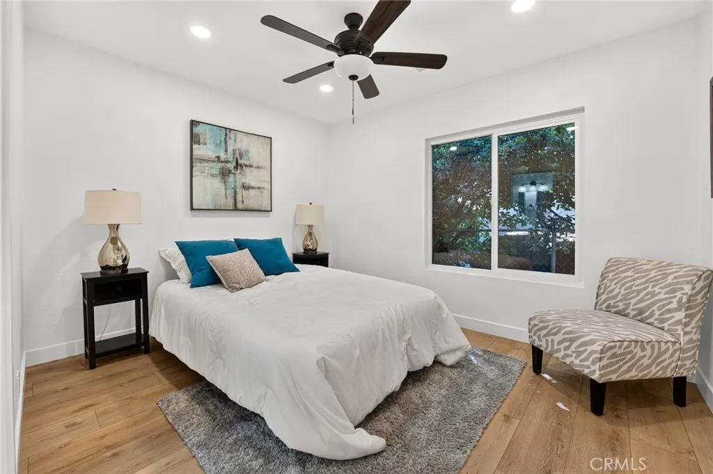 268 W Willow