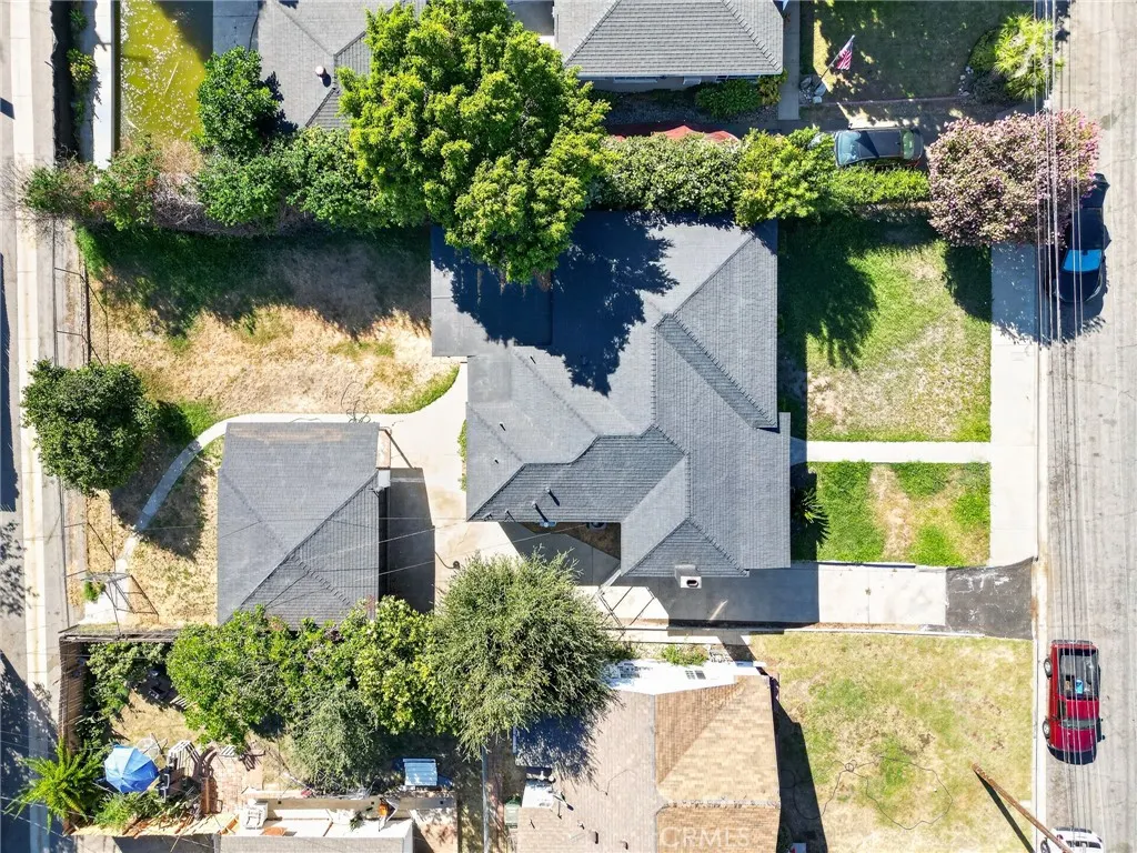 268 W Willow