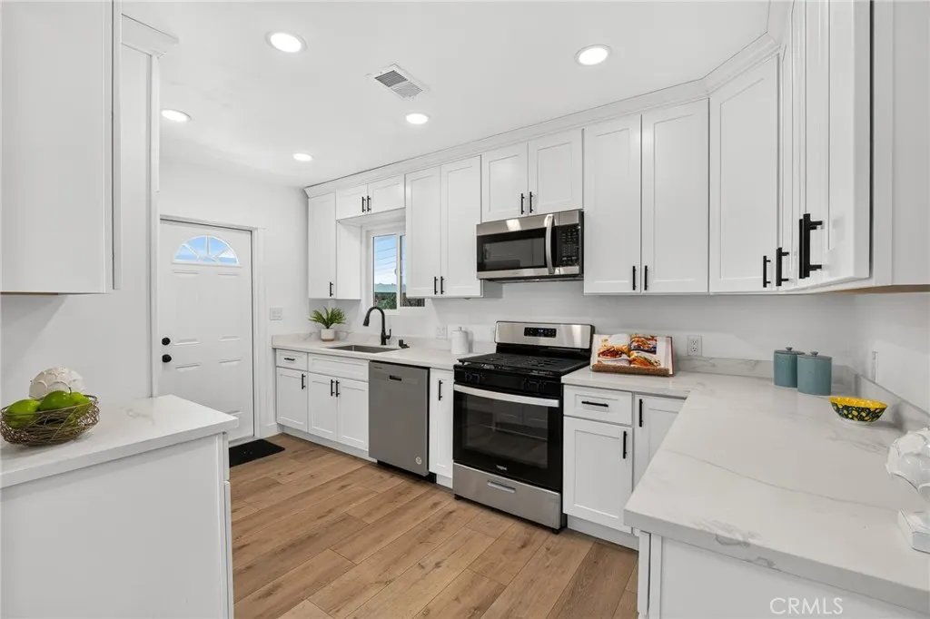268 W Willow
