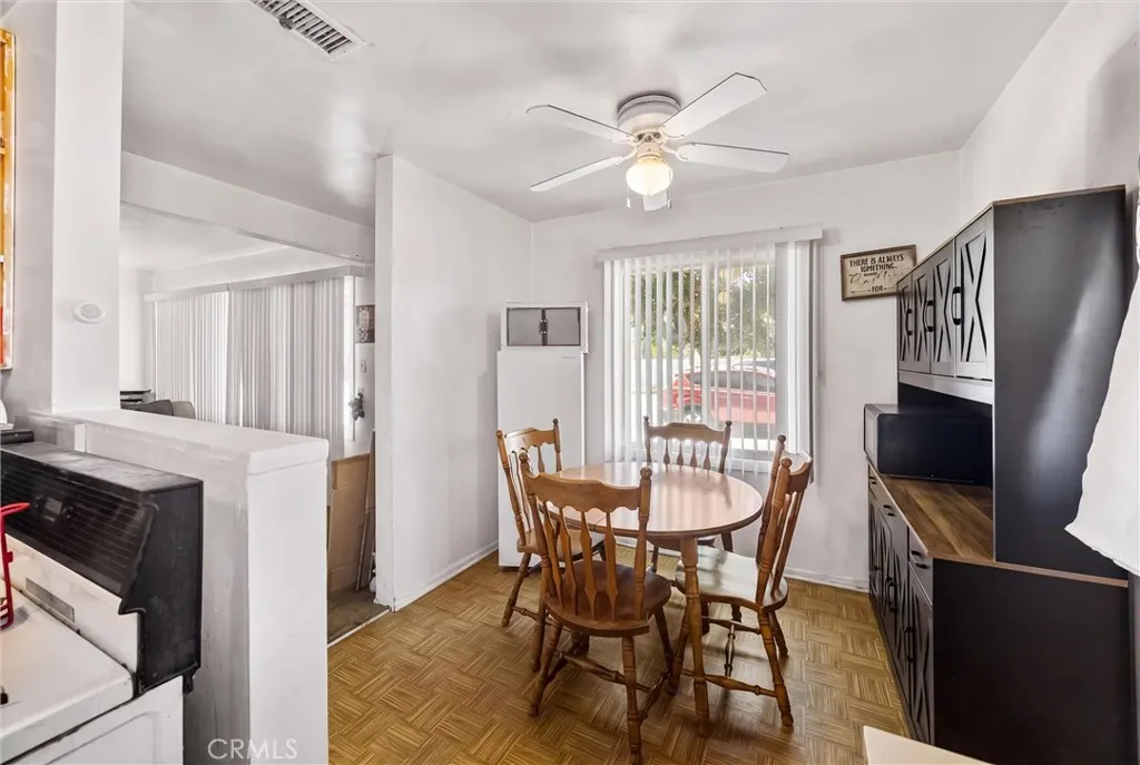 2408 2130 2nd Street