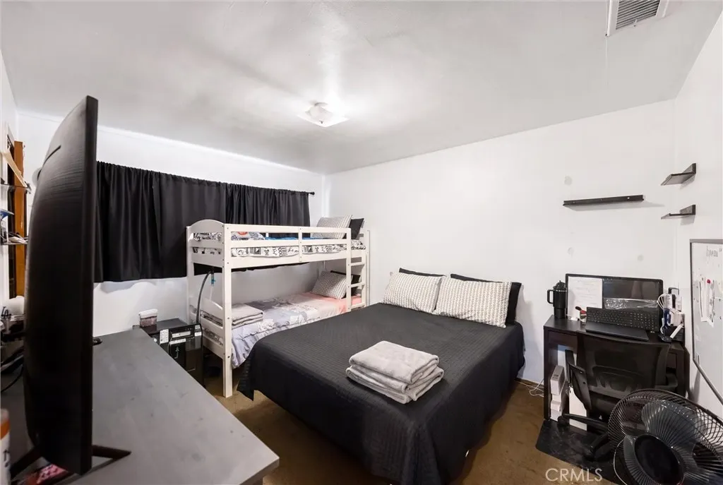 2408 2130 2nd Street