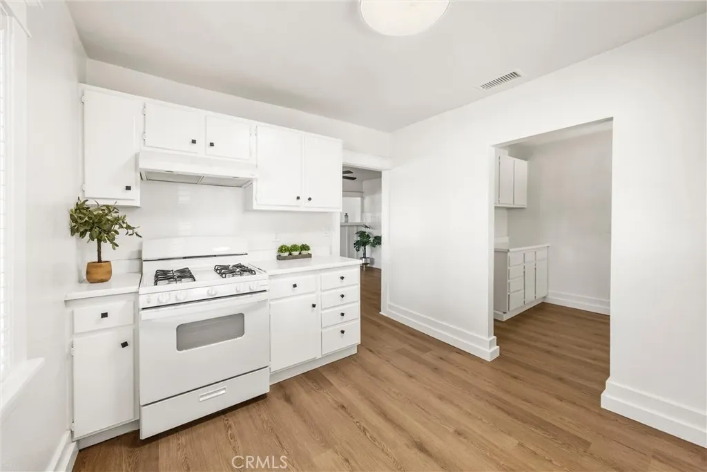 2408 2130 2nd Street
