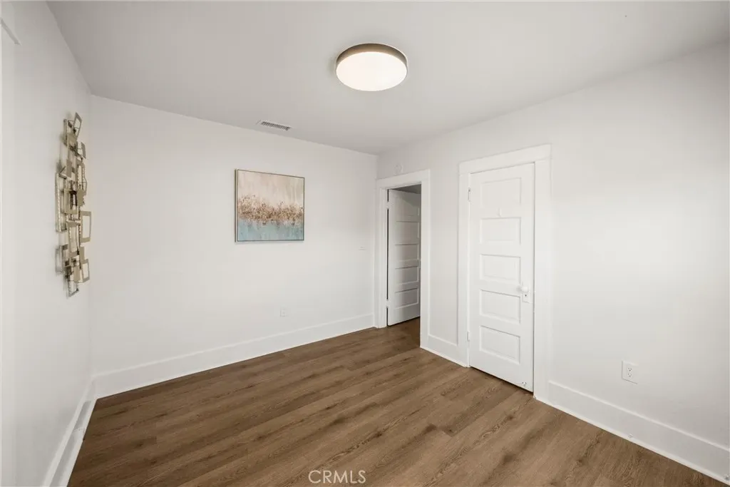 2408 2130 2nd Street