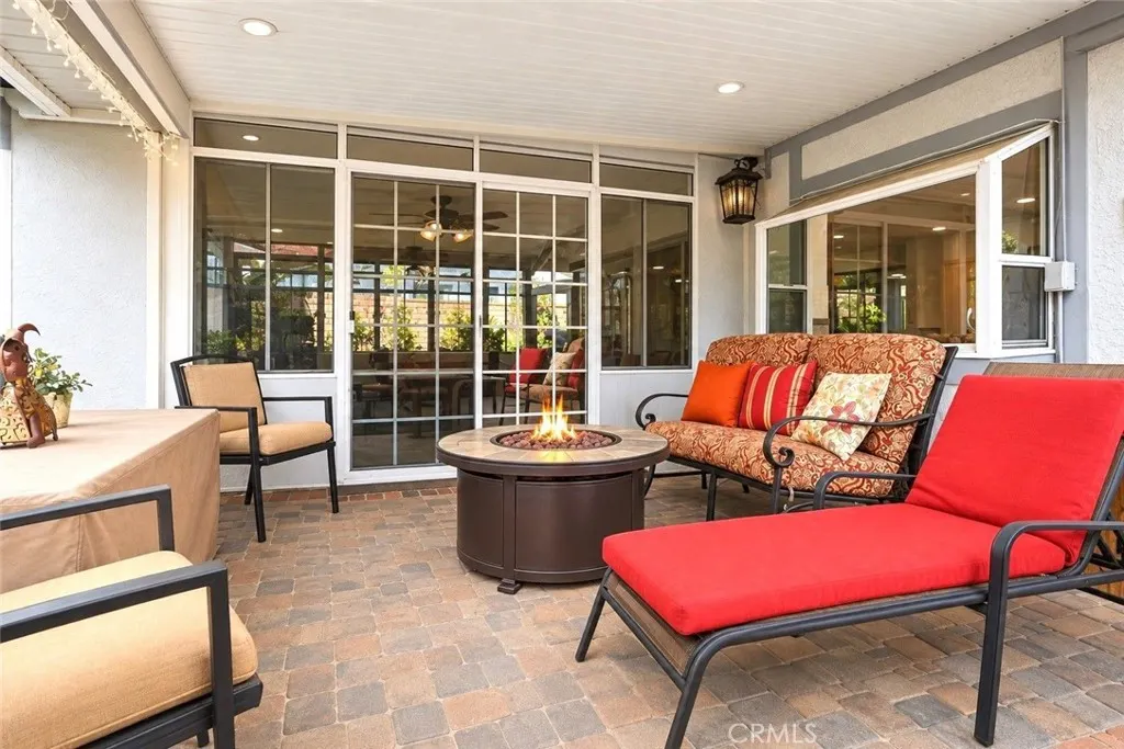 1420 Paseo Marlena