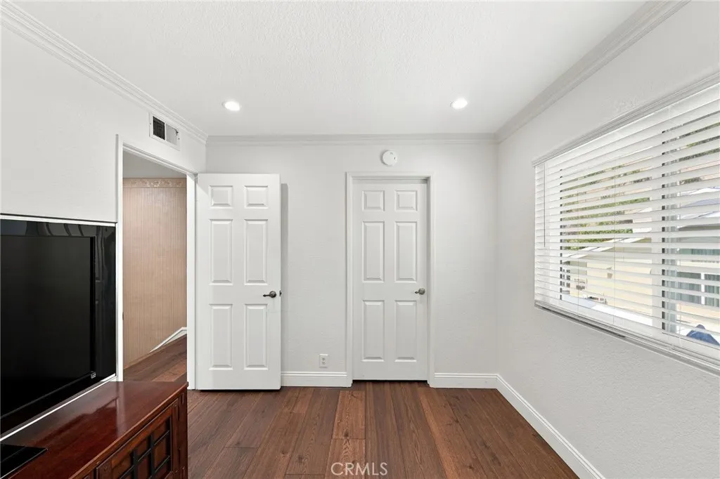 1420 Paseo Marlena