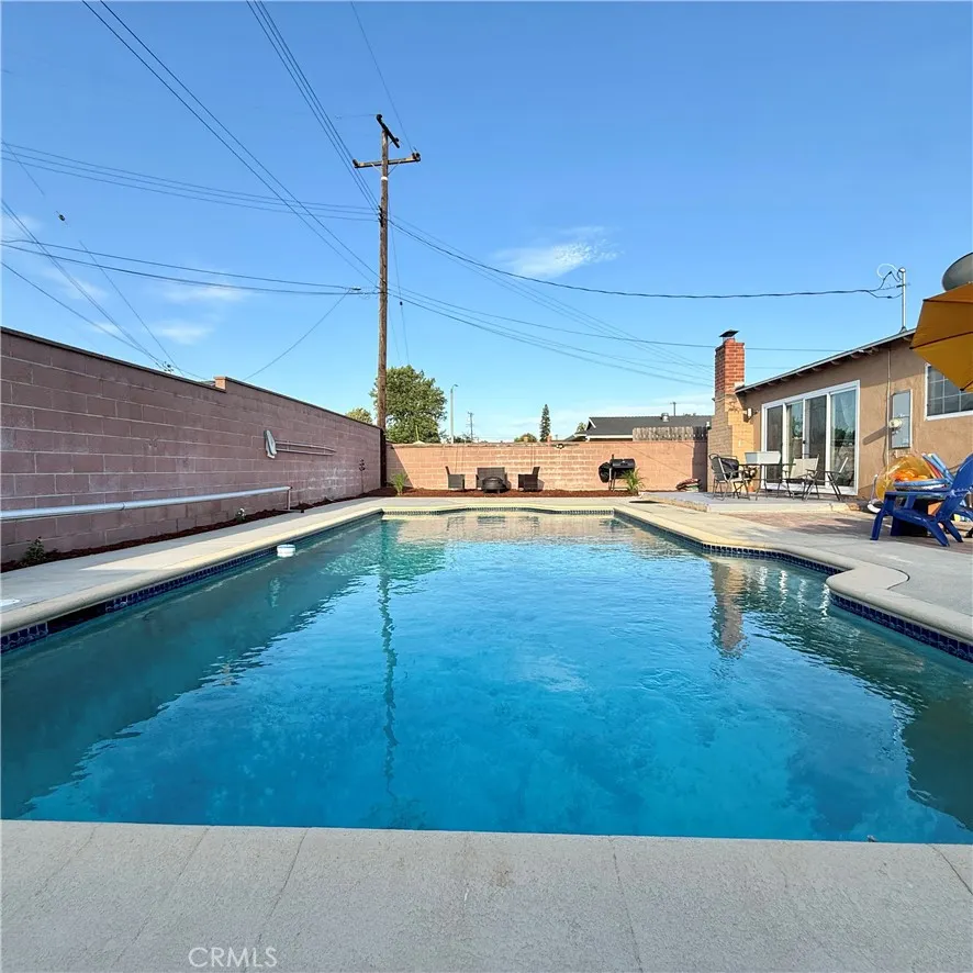 1277 Essex
