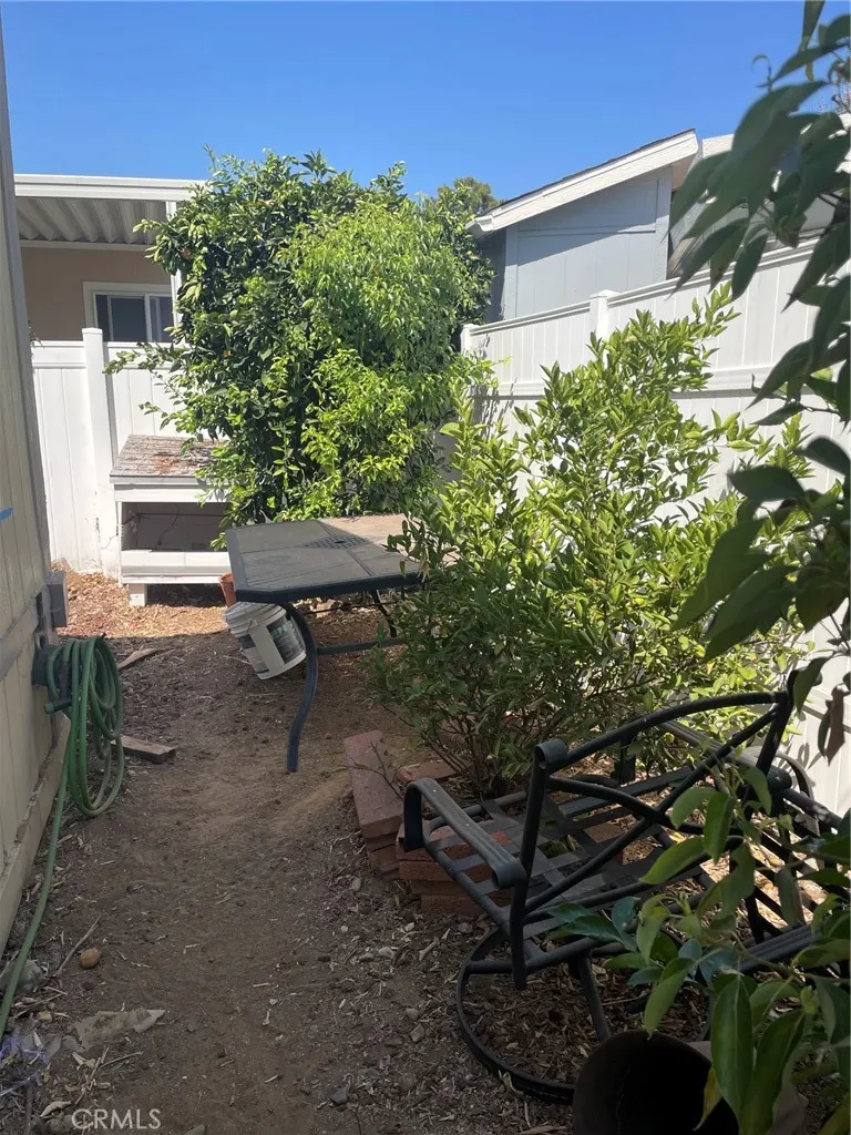 1245 W Cienega Avenue #138