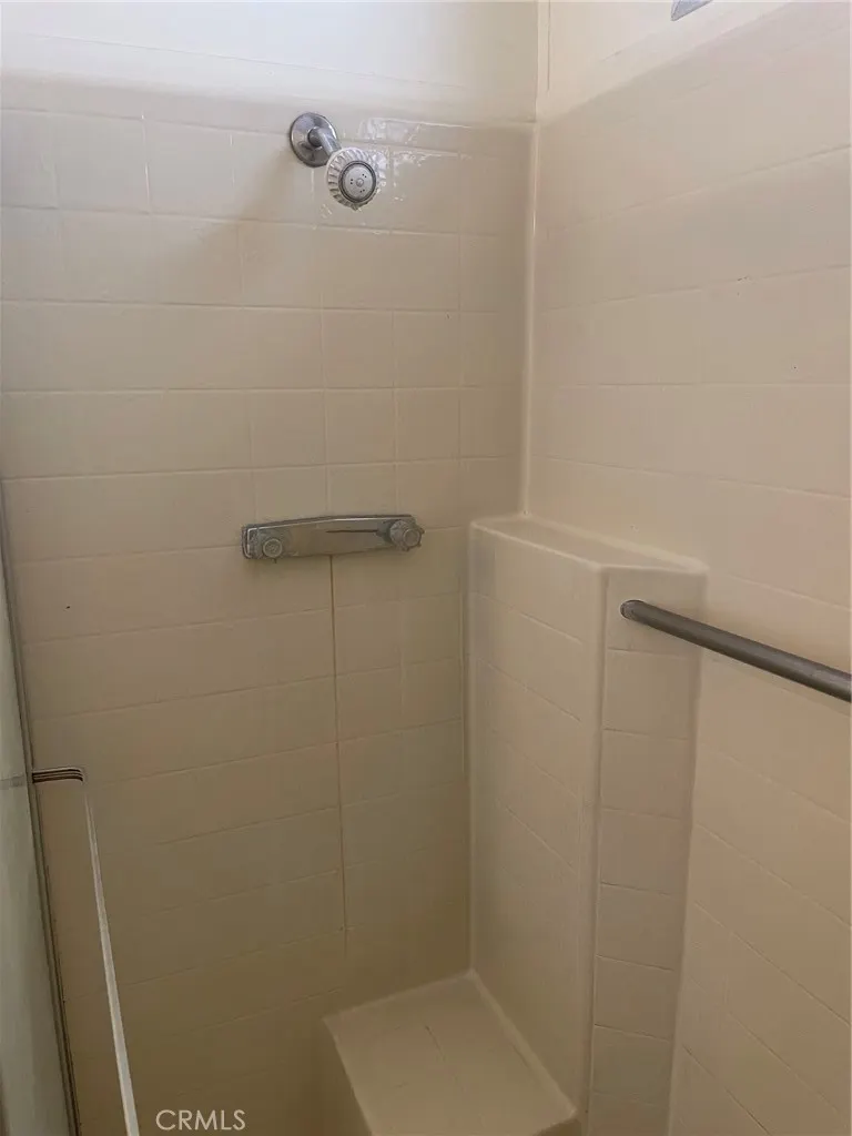 1245 W Cienega Avenue #138