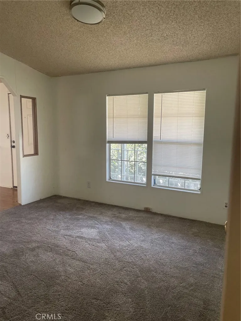 1245 W Cienega Avenue #138
