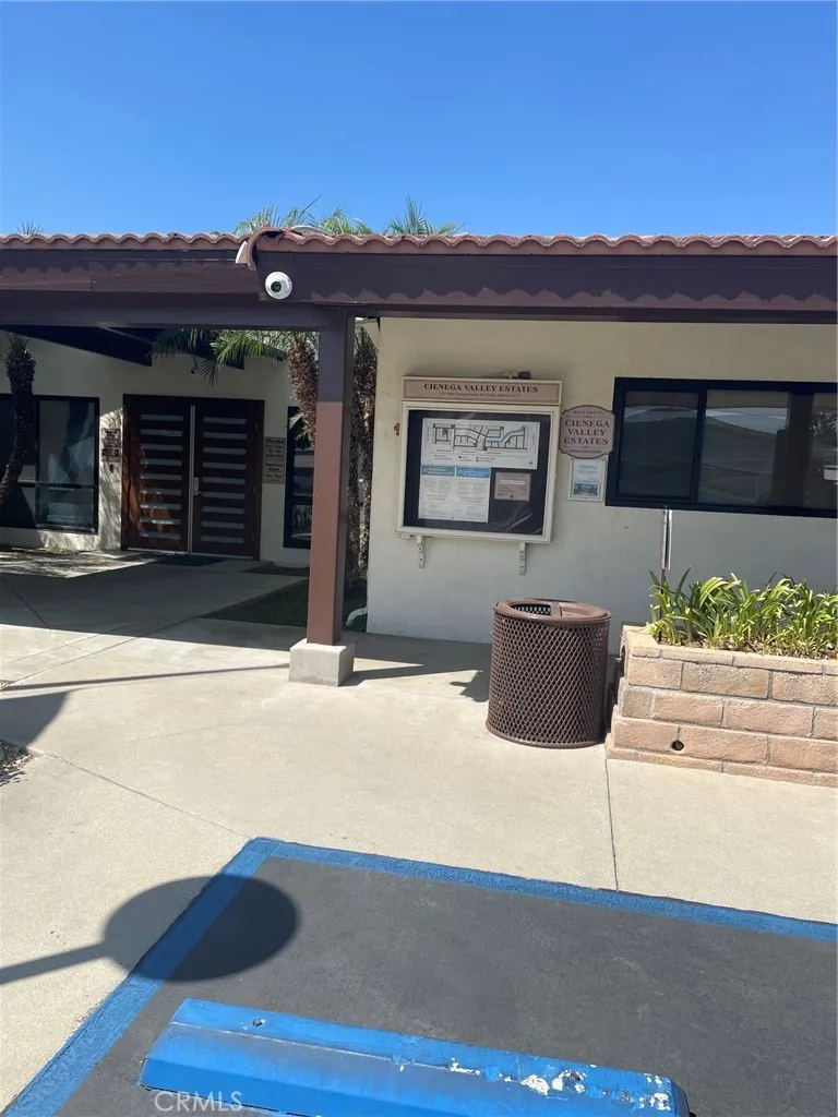 1245 W Cienega Avenue #138