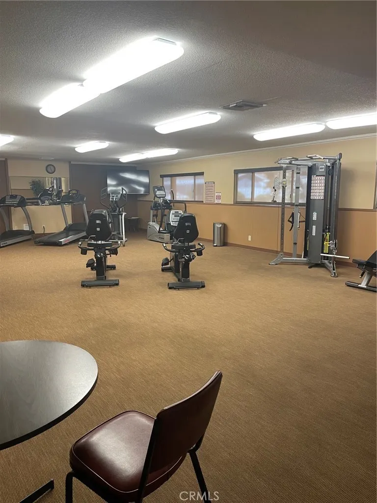 1245 W Cienega Avenue #138