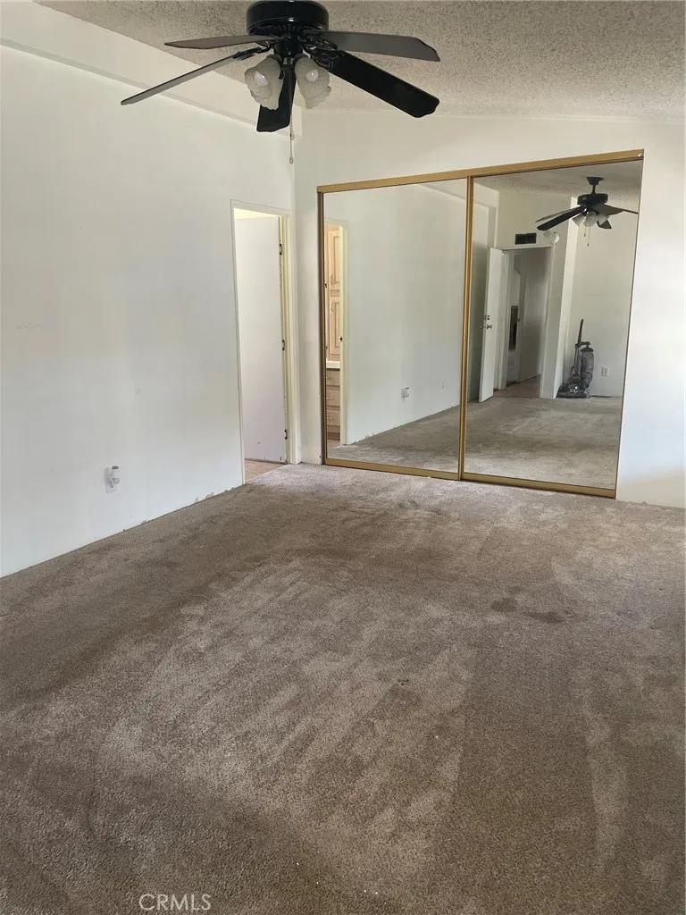 1245 W Cienega Avenue #138