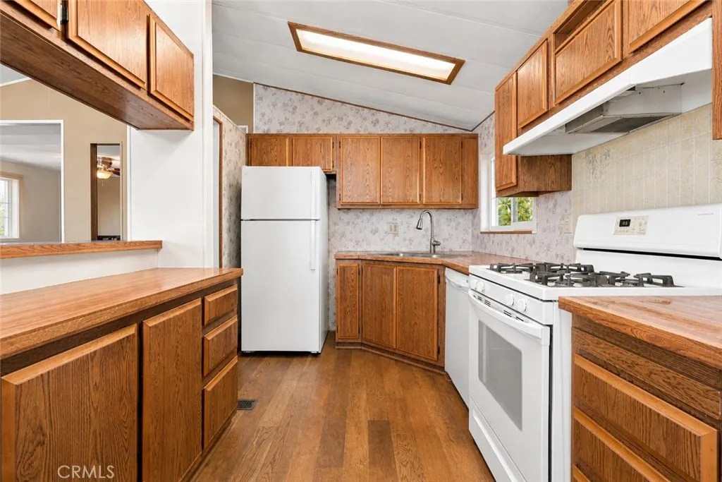 1630 W Covina Boulevard #26