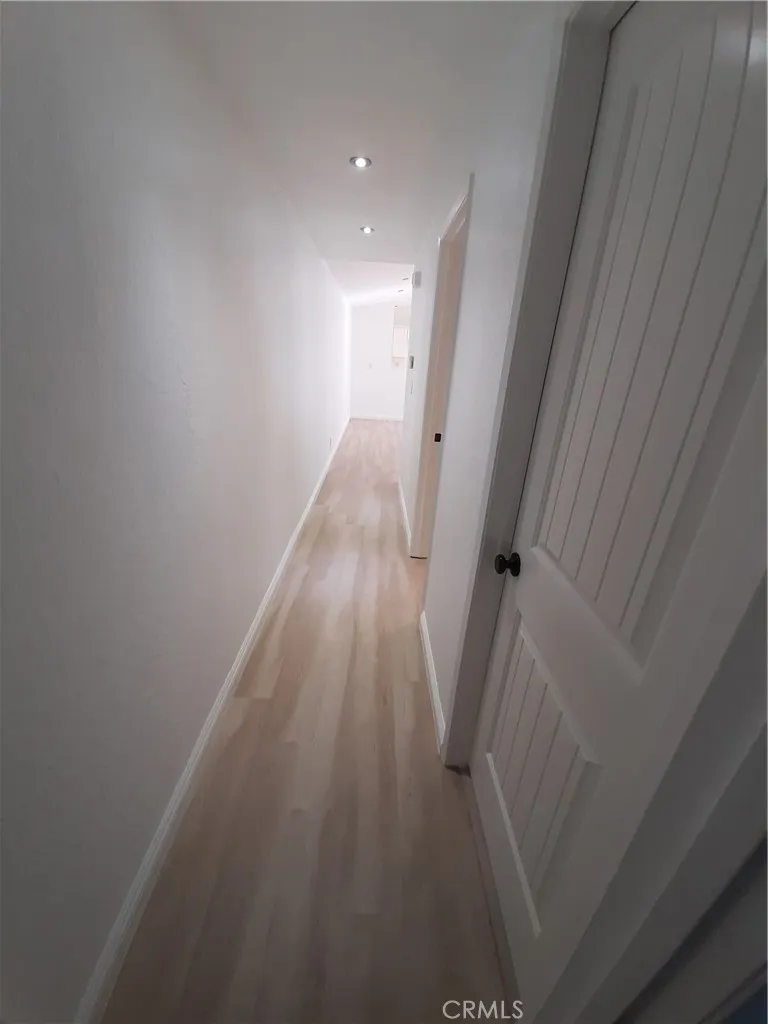 1652 Home Terrace
