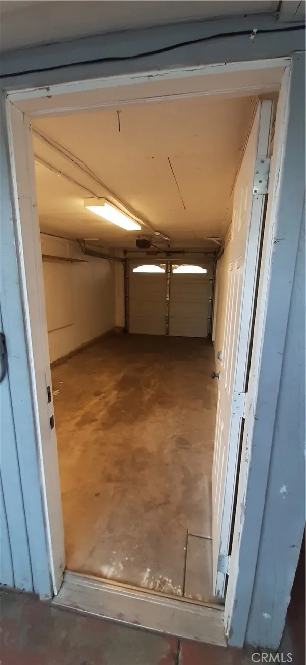 1652 Home Terrace