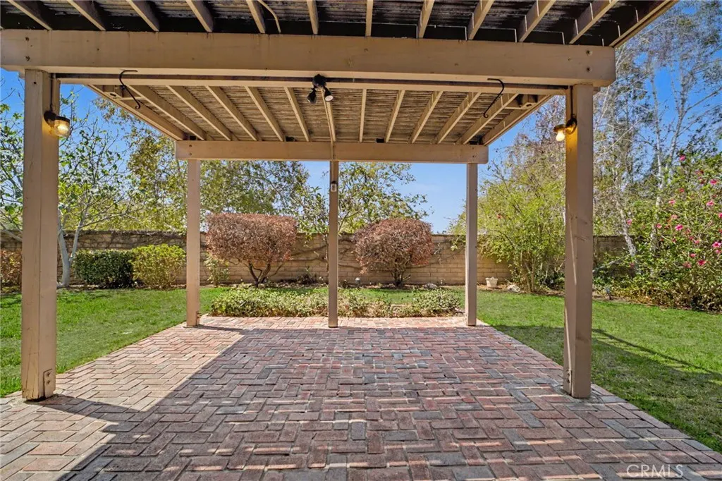 6107 Meadow Lark Drive