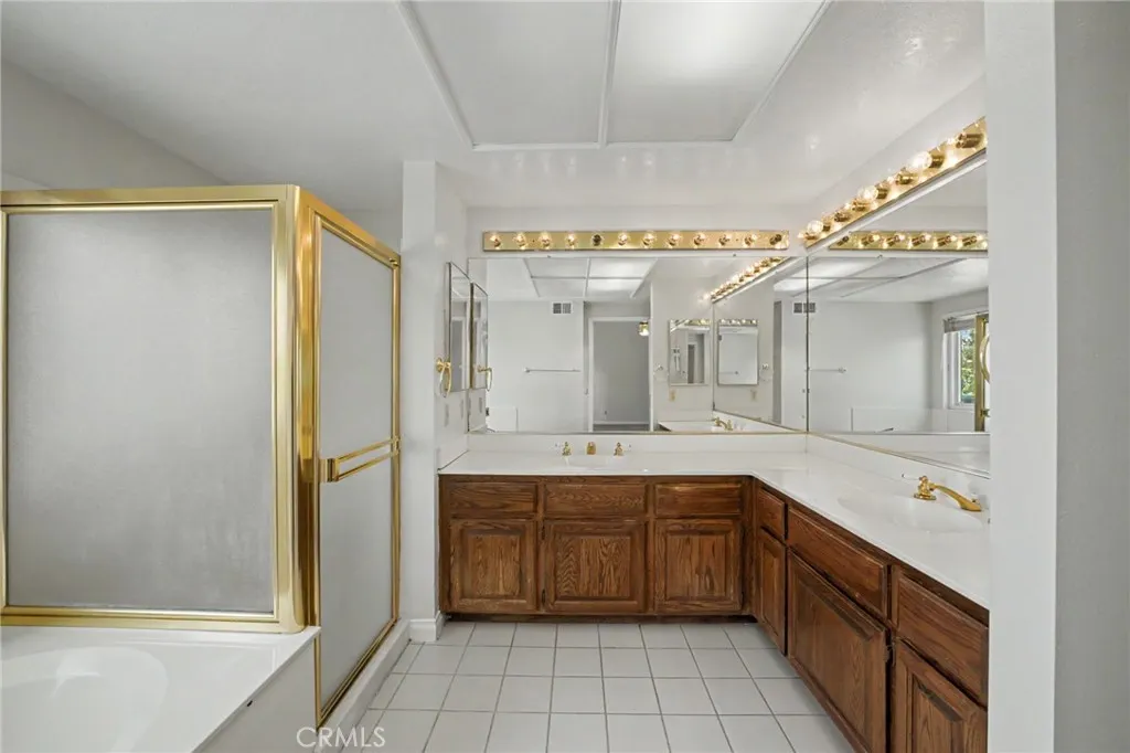 6107 Meadow Lark Drive