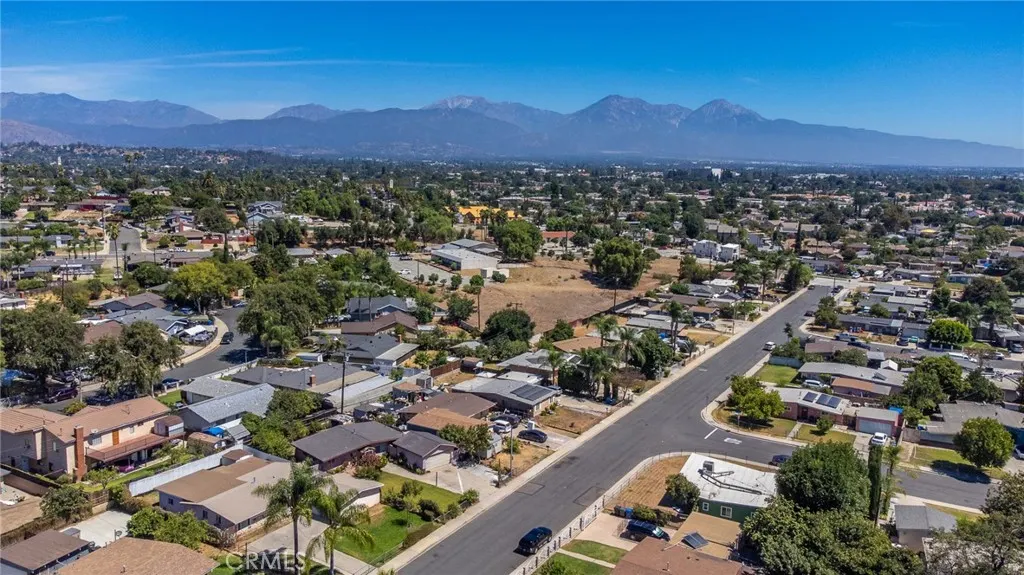 1719 Calatina Dr