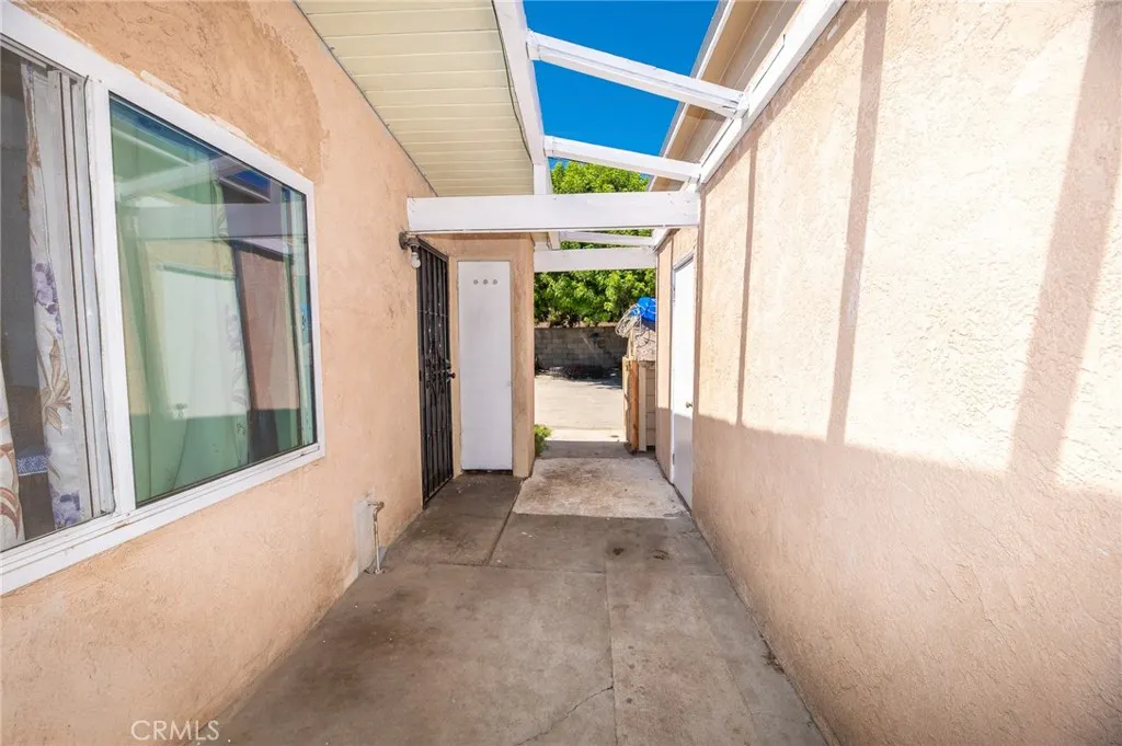 1719 Calatina Dr