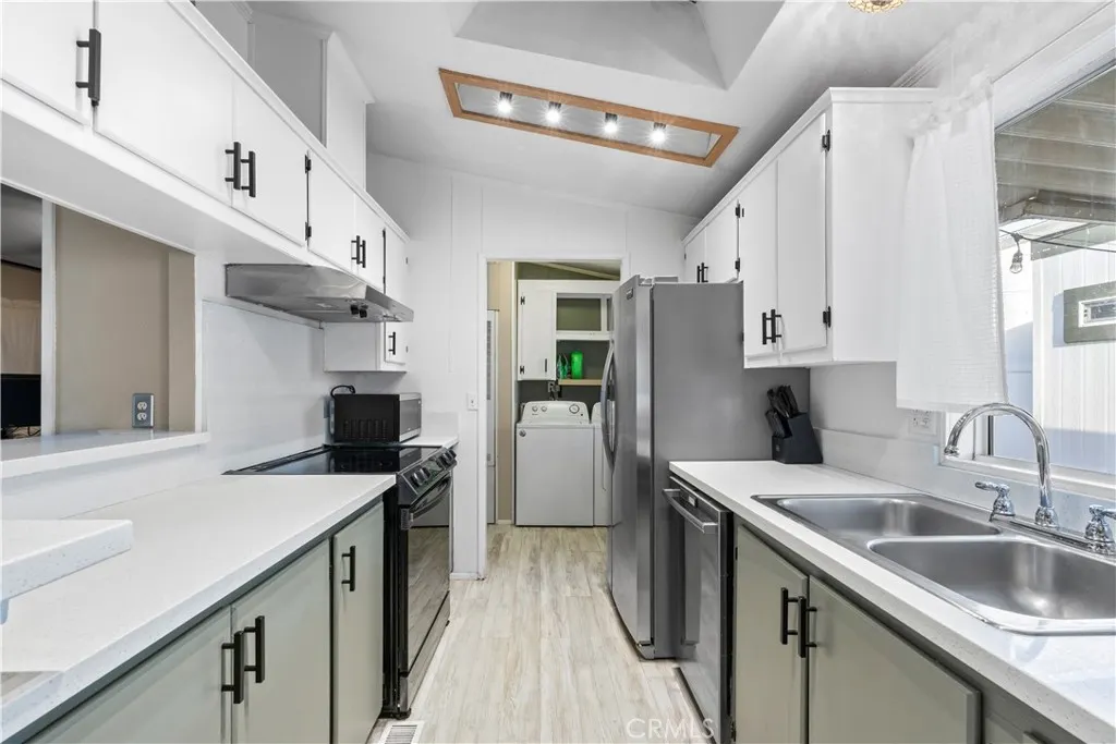 1635 W Covina Boulevard #86