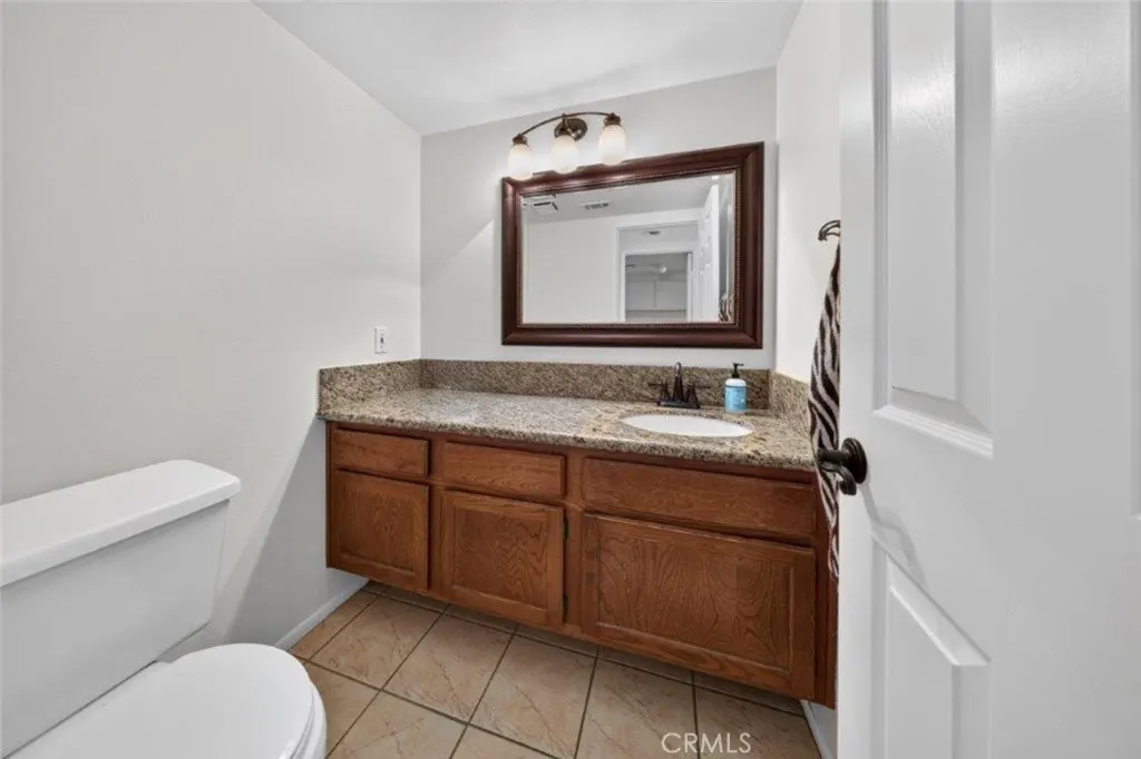 1239 Glenview Lane