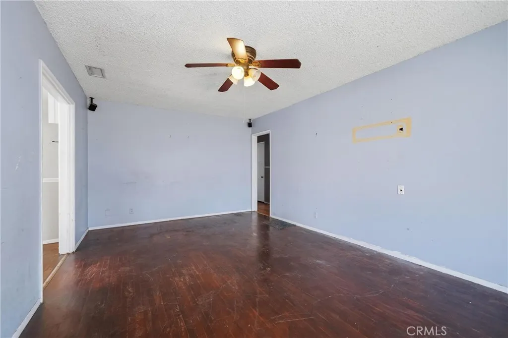 209 N Broadmoor