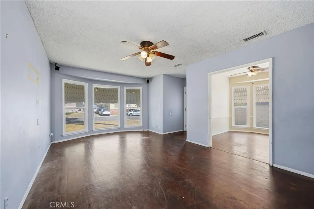 209 N Broadmoor