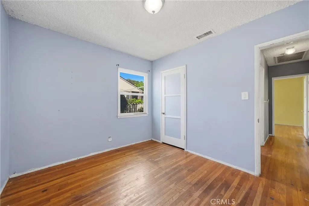 209 N Broadmoor