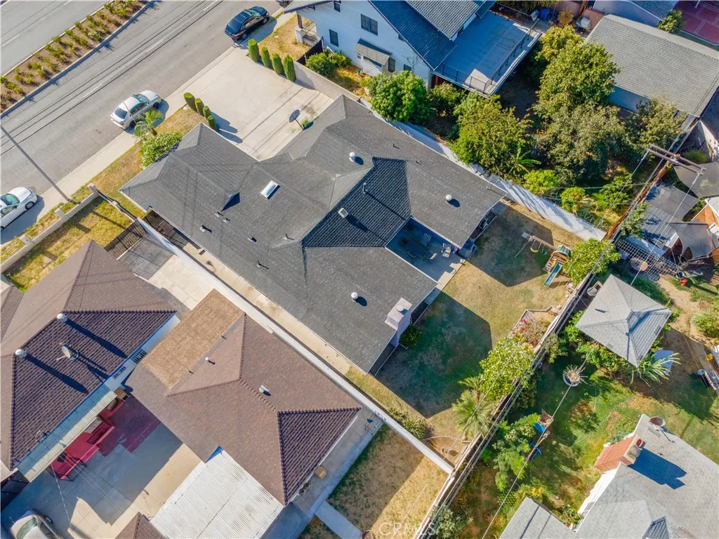 324 N Vincent Avenue