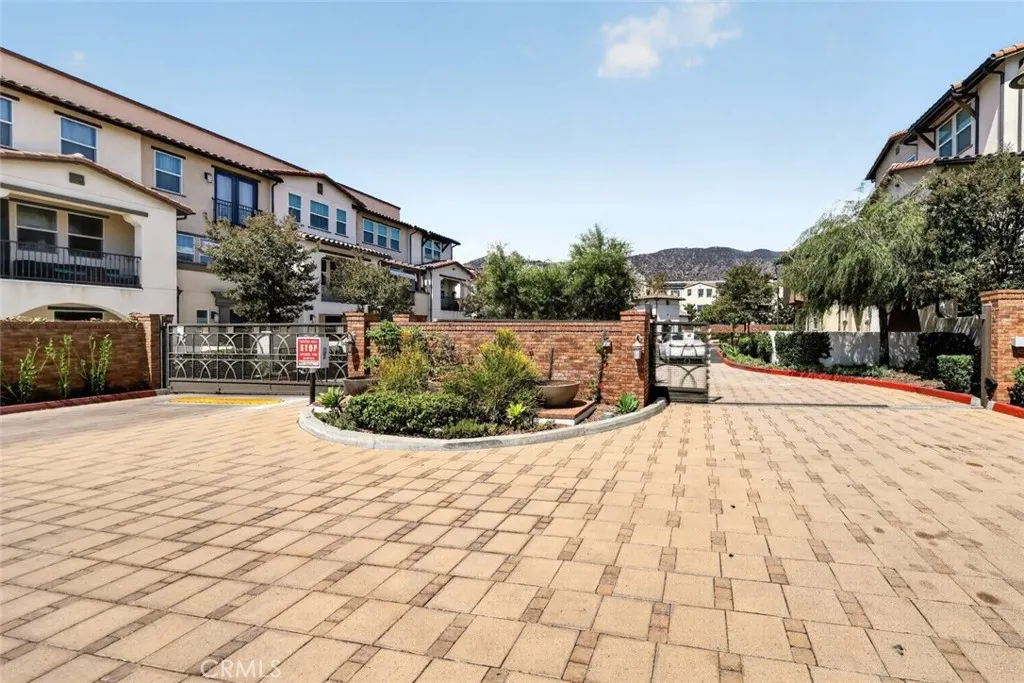 553 W Foothill Boulevard #130