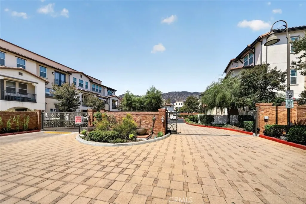 553 W Foothill Boulevard #130