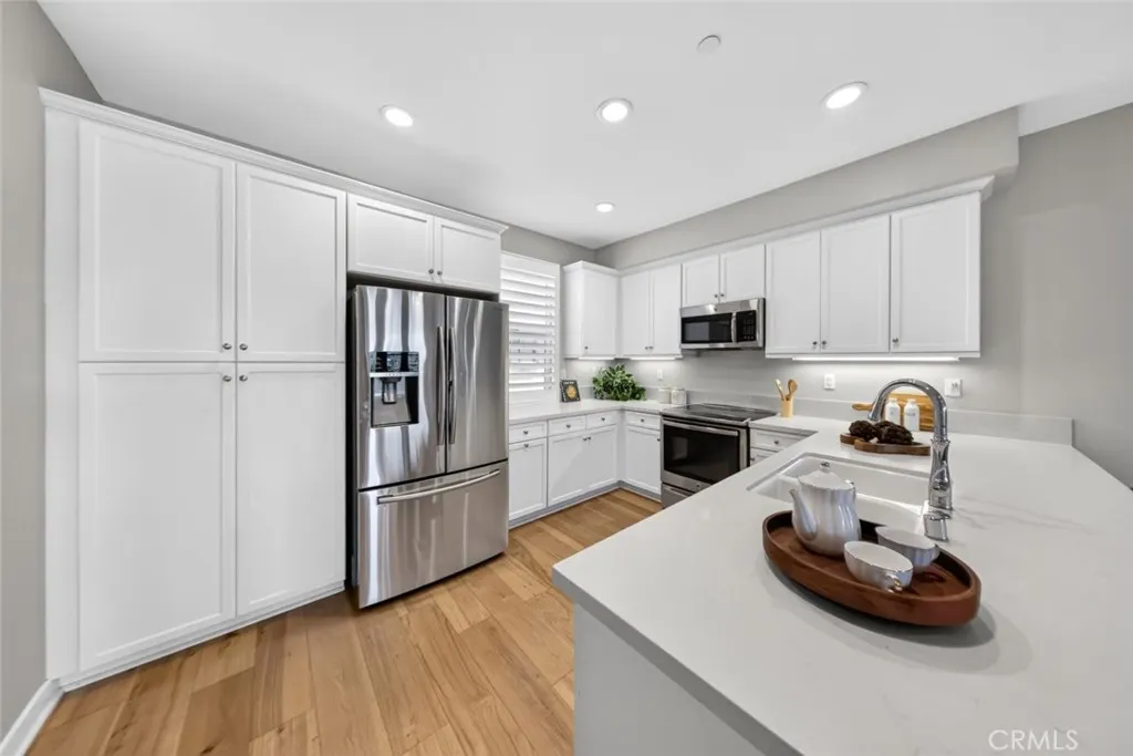 553 W Foothill Boulevard #130