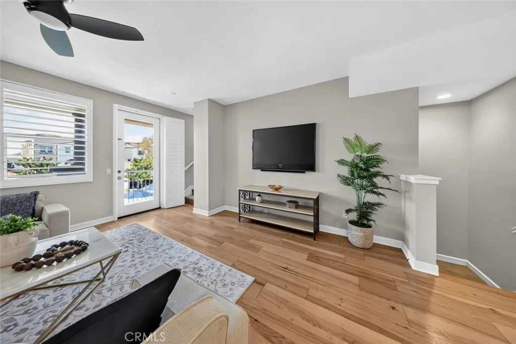 553 W Foothill Boulevard #130
