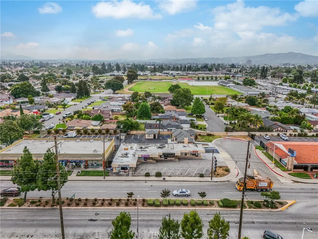610 N Azusa Avenue