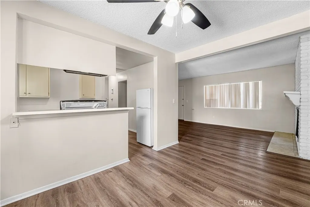 144 150 E Baseline Road