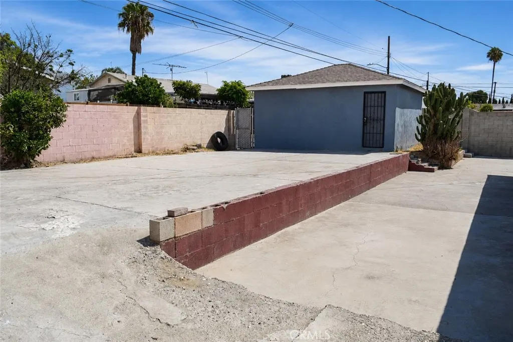 5474 San Bernardino