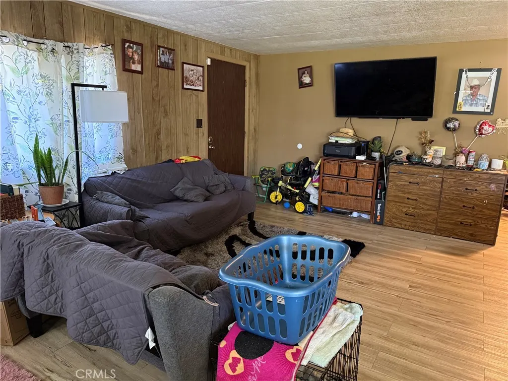 310 E Philadelphia Street #28