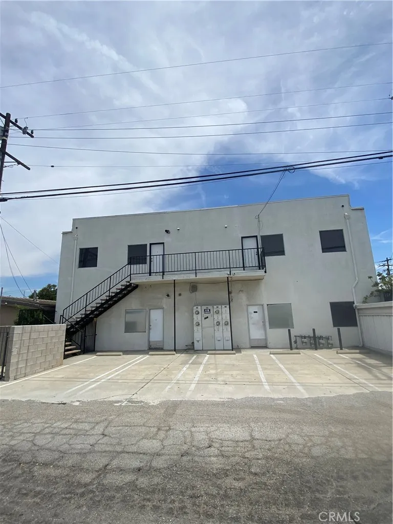 669 S 2nd Avenue