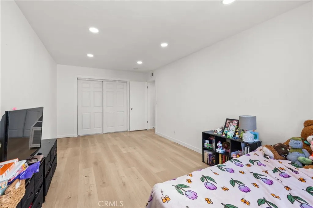 2729 Central Avenue #H