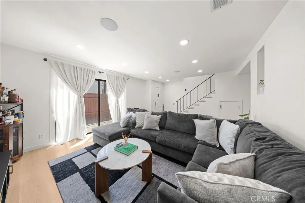 2729 Central Avenue #H