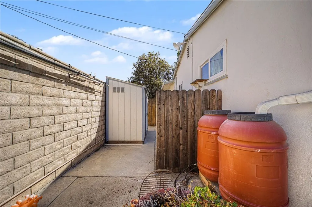 138 N Vecino Avenue