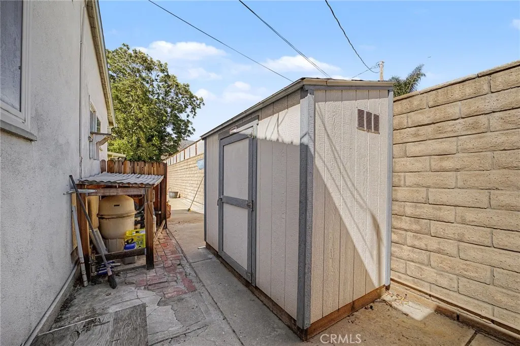 138 N Vecino Avenue
