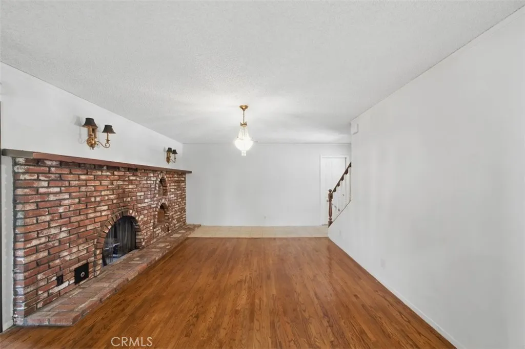 805 N Lyman Avenue